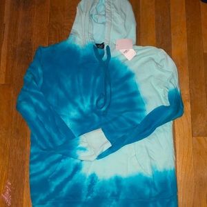 Brand new oversized blue tye dye hoodie!!